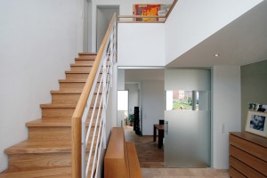 Haus HE - Treppe