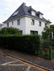 Haus R - Ansicht Straße